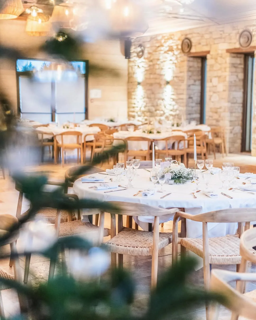 Grande salle de réception capacité, 140 personnes - La Grange aux Camélias - proche de Lyon