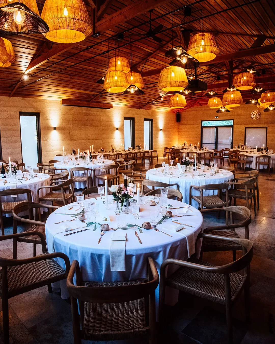 Salle mariage 140 convives La Grange aux Camélias, Roanne 42