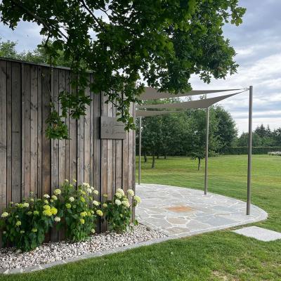 La Cabane de l'Amour La Grange Aux Camelias
